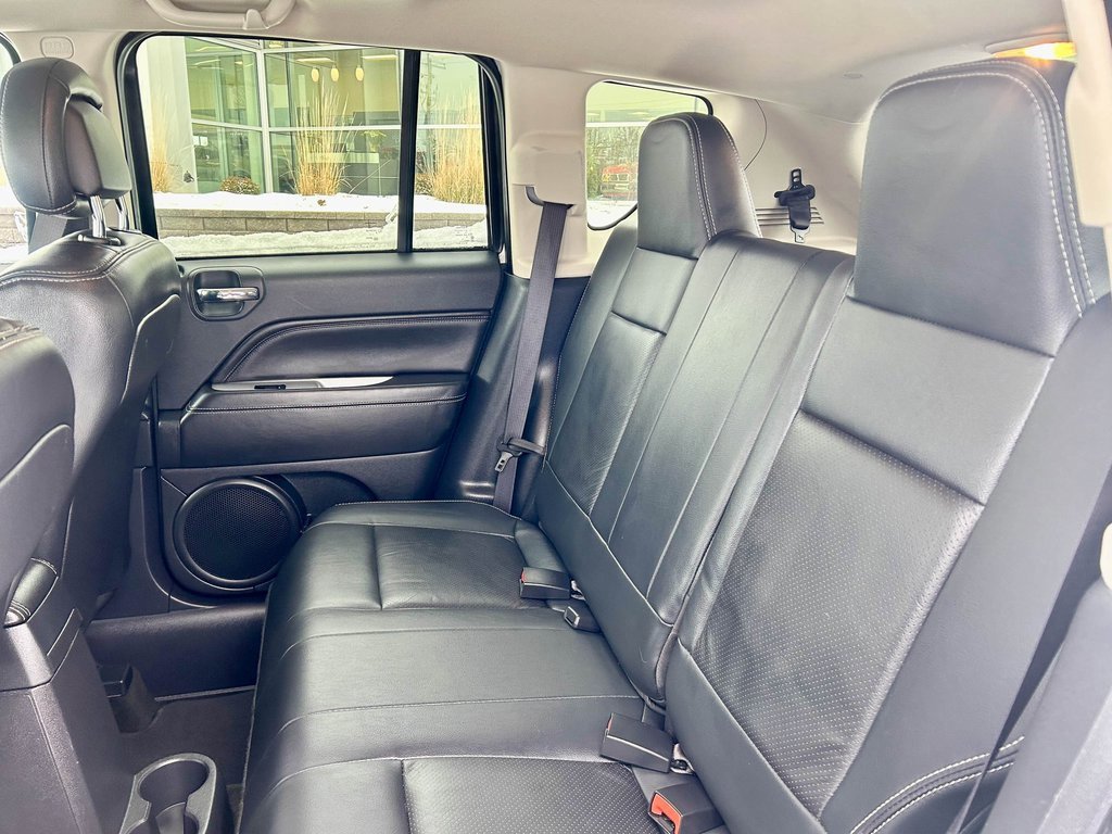 Used 2017 Jeep Compass High Altitude image 11