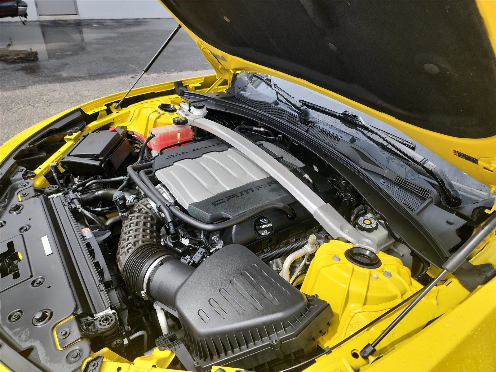 Used 2017 Chevrolet Camaro SS RWD image 15