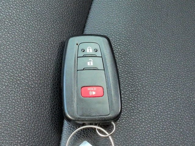 Used 2023 Toyota 4Runner TRD Off-Road Premium w/ Moonroof Package AWD/4WD image 30