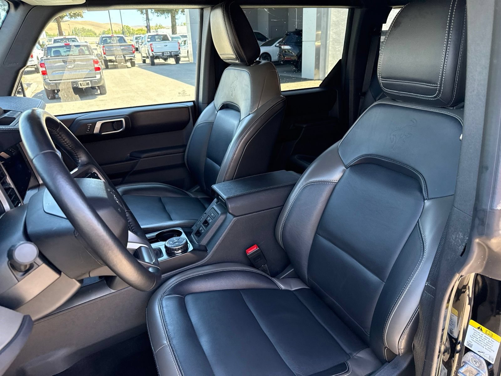 Certified 2025 Ford Bronco Outer Banks AWD/4WD image 10