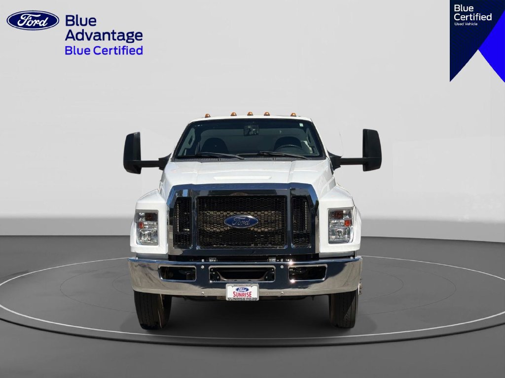 Certified 2022 Ford F650 2WD Regular Cab Super Duty image 3