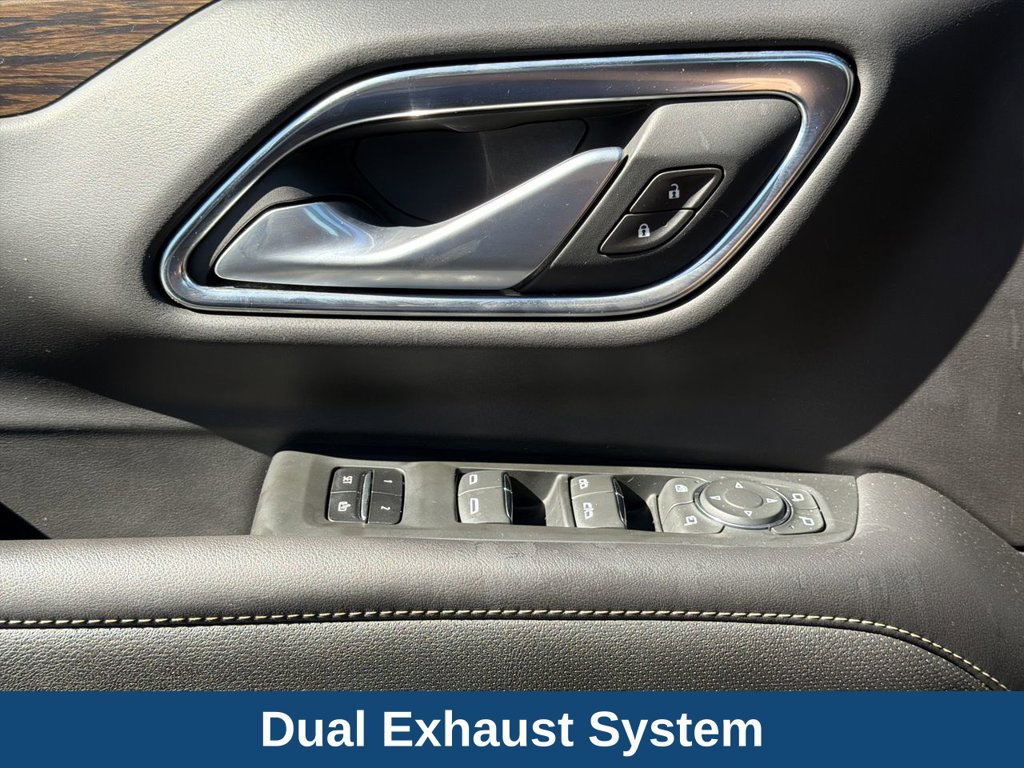 Used 2022 Chevrolet Suburban Premier RWD image 21