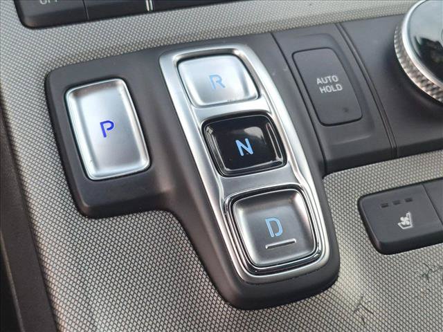 Used 2022 Hyundai Palisade Limited FWD image 11