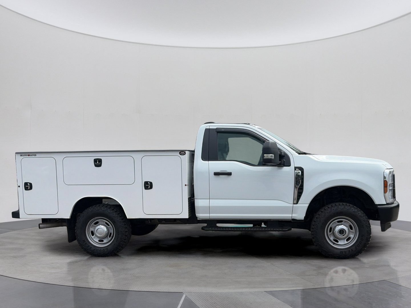 Certified 2025 Ford F350 XL w/ XL Off-Road Package AWD/4WD image 7