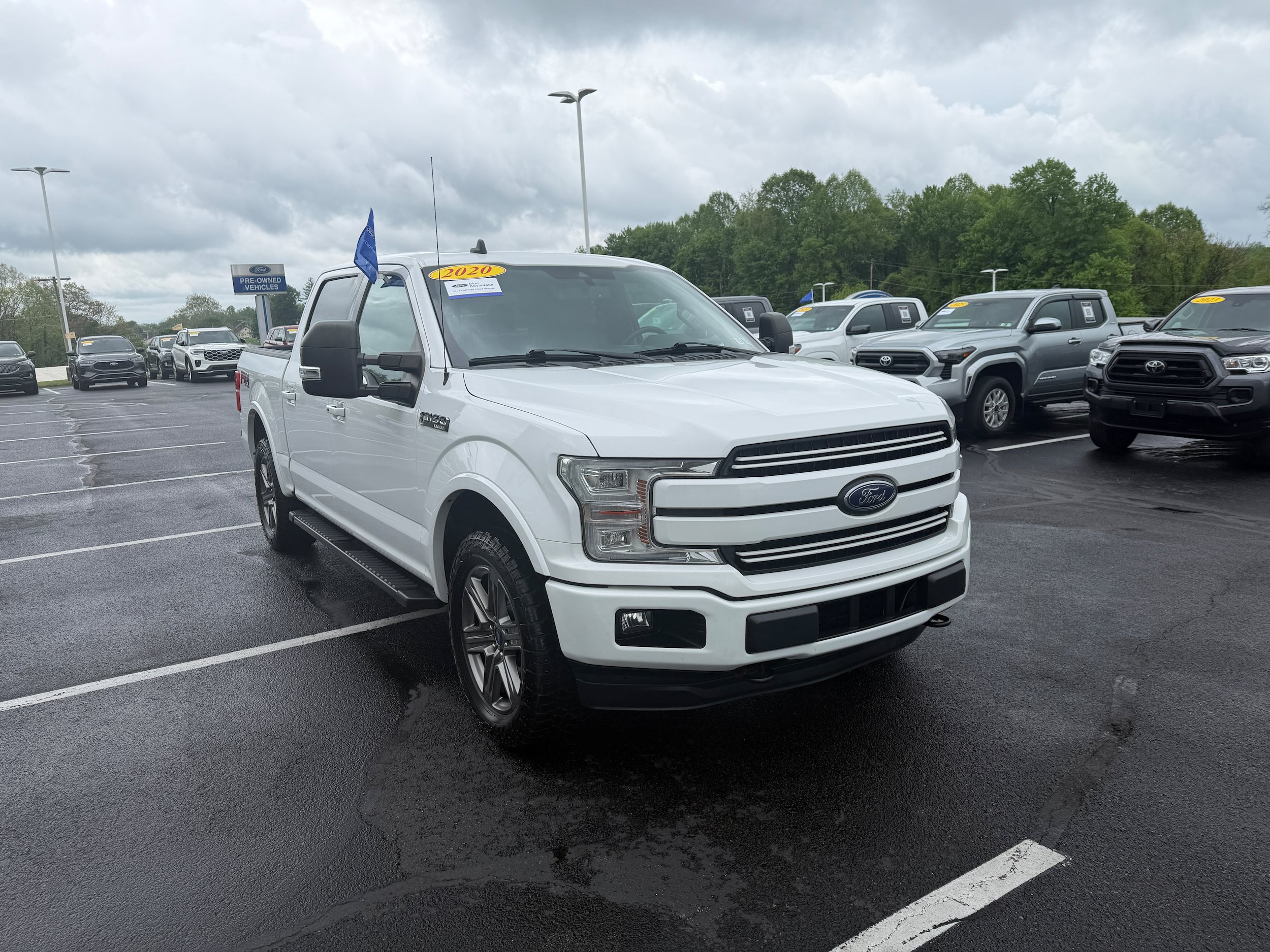 Certified 2020 Ford F150 Lariat w/ Equipment Group 502A Luxury AWD/4WD image 3