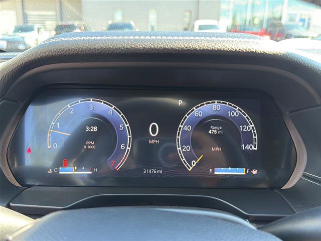 Used 2023 Jeep Grand Cherokee L Limited AWD/4WD image 6