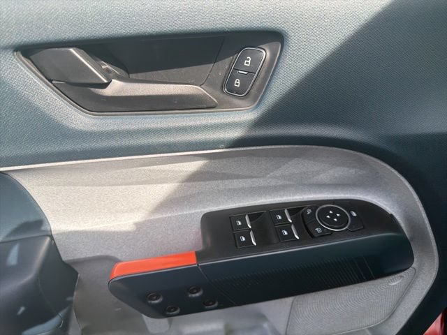 Certified 2023 Ford Maverick XLT w/ Equipment Group 300A Standard AWD/4WD image 14
