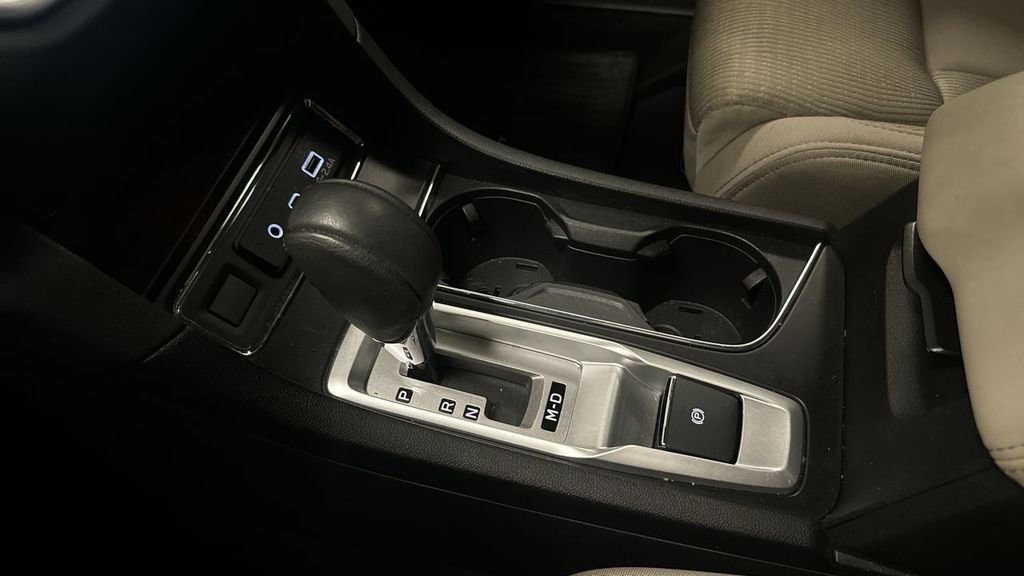 Used 2024 Subaru Ascent Premium w/ Convenience Package image 26