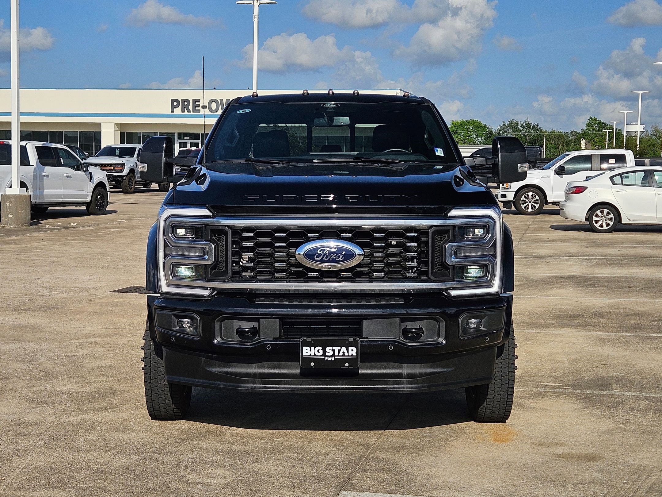Certified 2025 Ford F450 Platinum AWD/4WD image 11