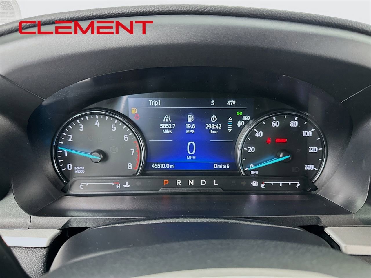 Certified 2022 Ford Explorer XLT w/ Equipment Group 202A image 18