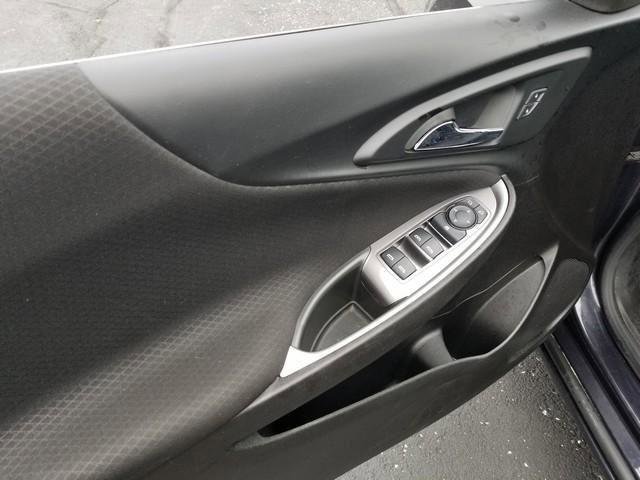 Used 2023 Chevrolet Malibu LT image 11