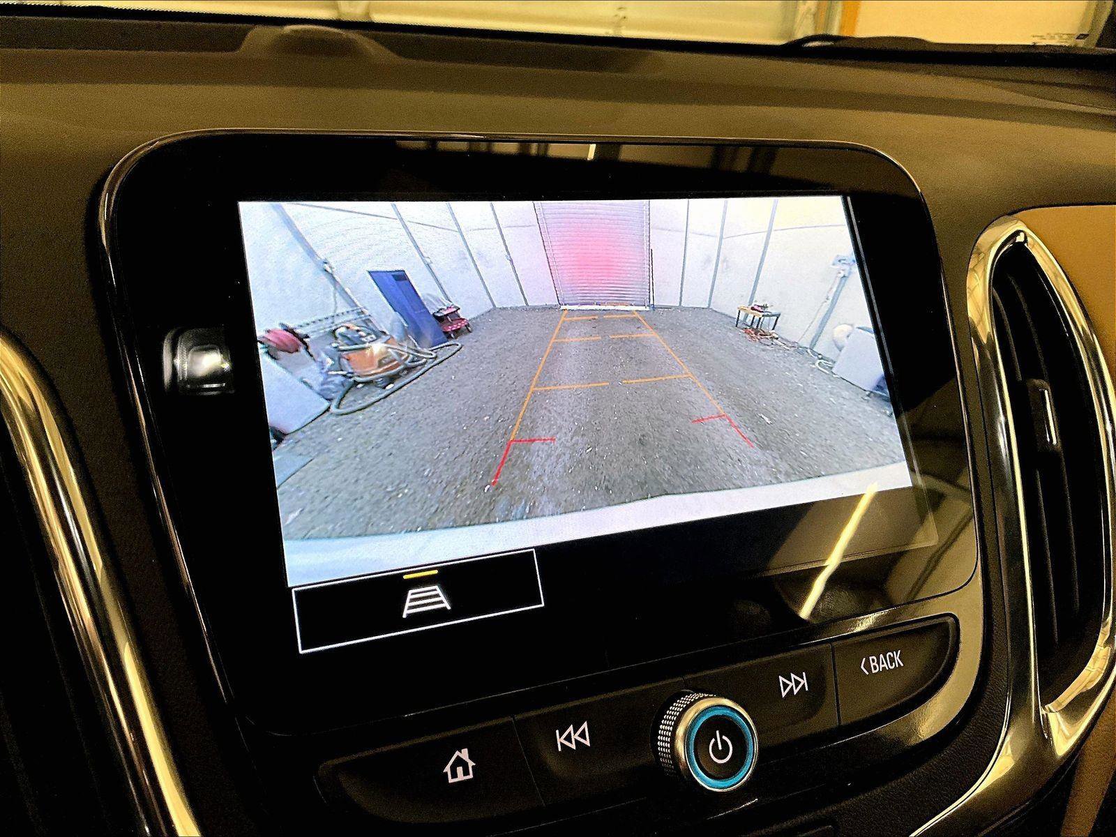 Used 2023 Chevrolet Equinox Premier AWD/4WD image 20