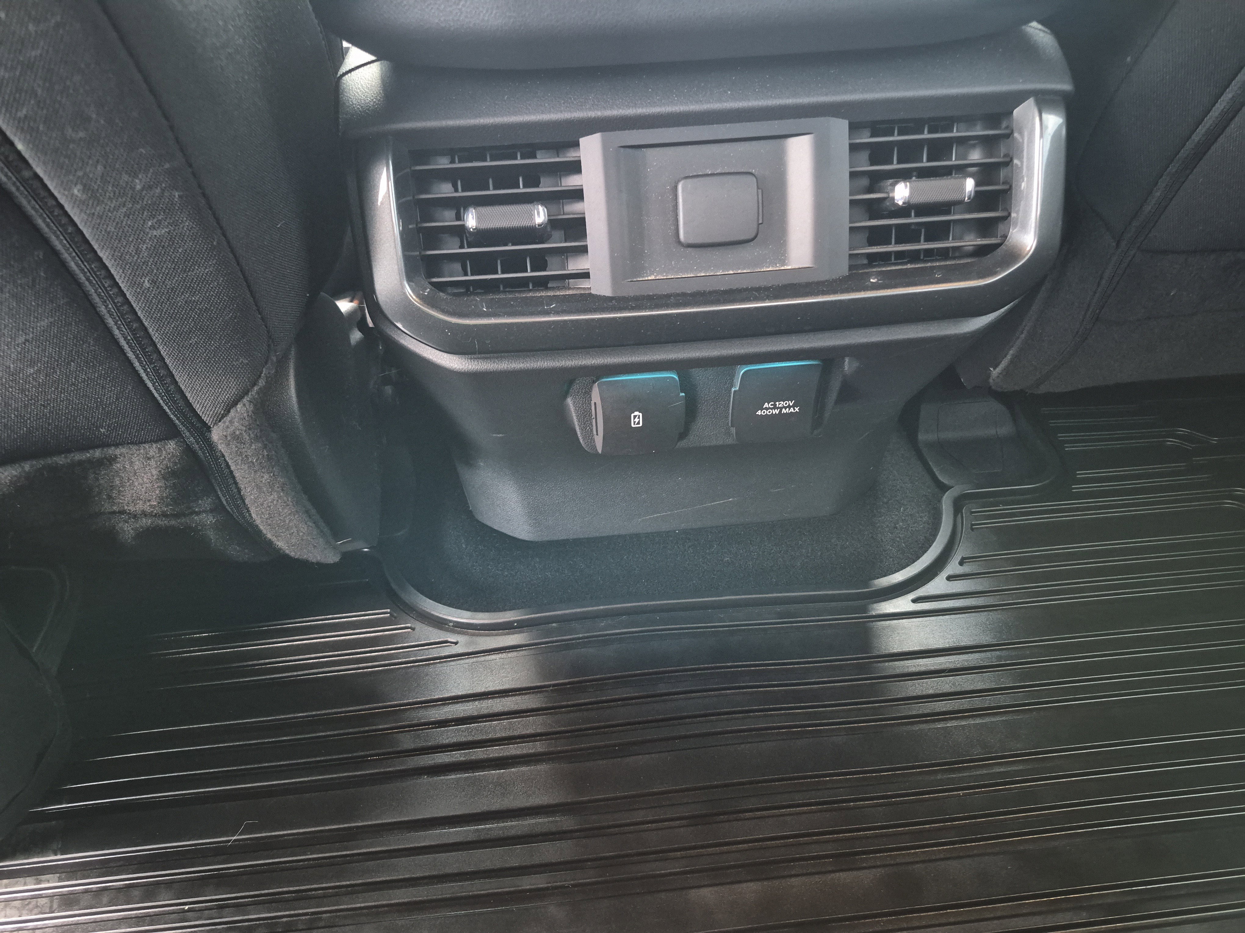 Certified 2023 Ford F150 XLT w/ Equipment Group 302A High image 18