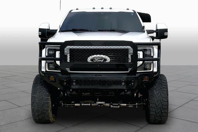 Certified 2022 Ford F450 Platinum w/ FX4 Off-Road Package image 4