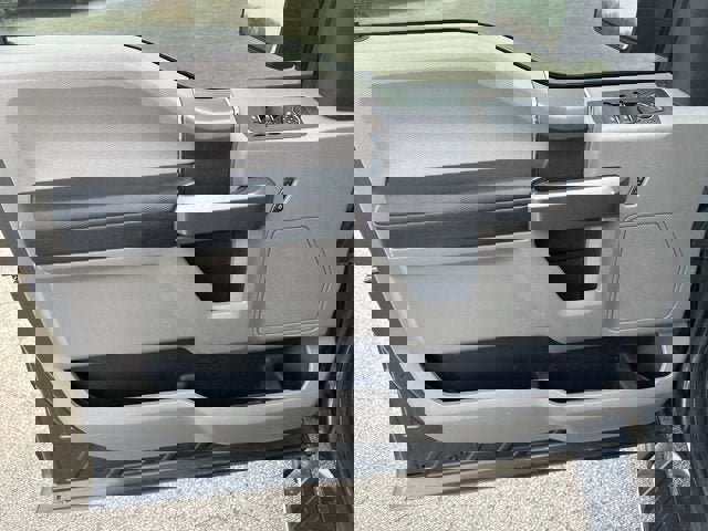 Certified 2019 Ford F150 XLT w/ Equipment Group 302A Luxury image 12