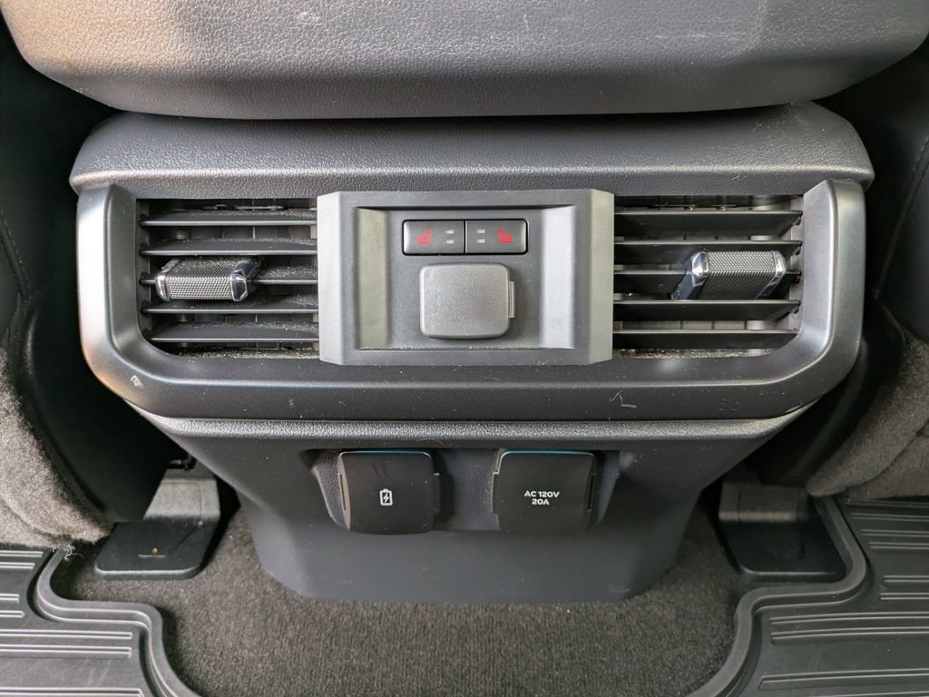 Certified 2022 Ford F150 Raptor w/ Equipment Group 801A High image 16