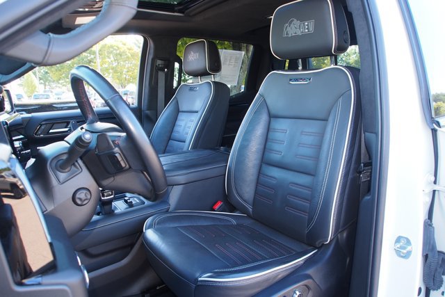 Used 2023 GMC Sierra 1500 AT4X w/ AT4X AEV Edition AWD/4WD image 18