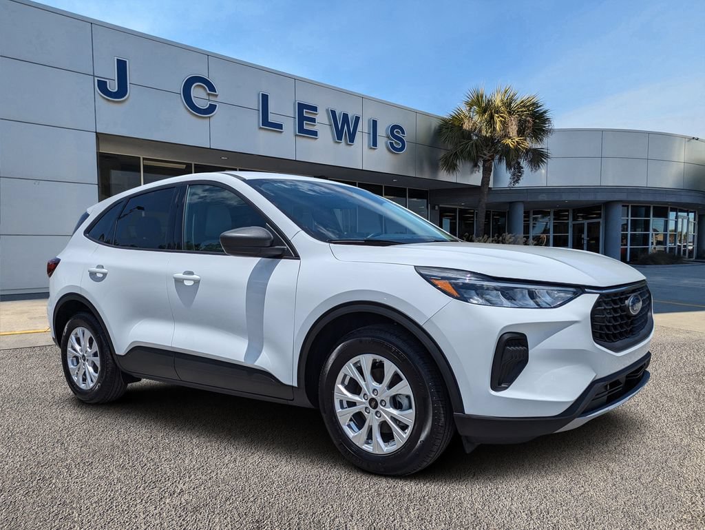 Certified 2025 Ford Escape Active w/ Cold Weather Package