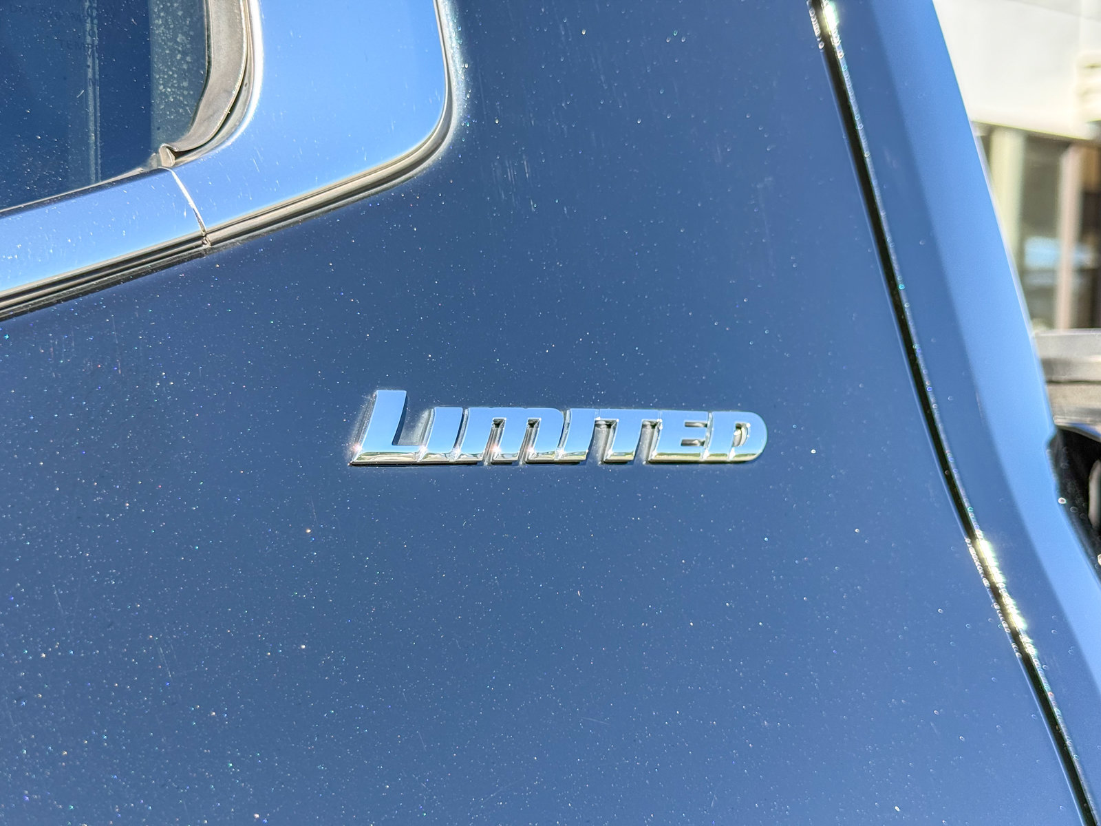 Used 2023 Toyota Tundra Limited w/ Power Package AWD/4WD image 6