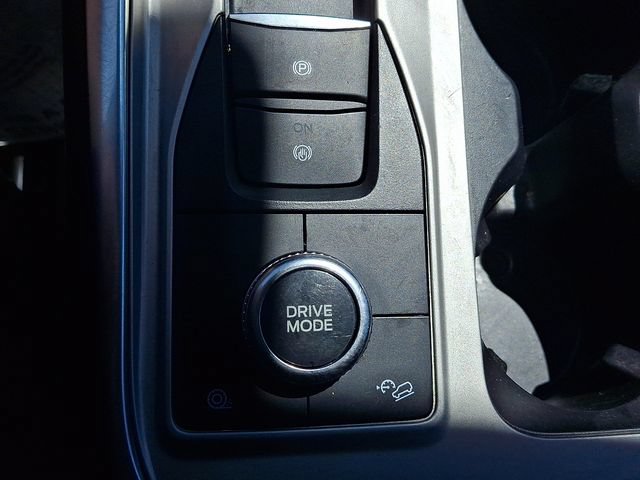 Certified 2023 Ford Explorer XLT w/ Equipment Group 202A AWD/4WD image 25