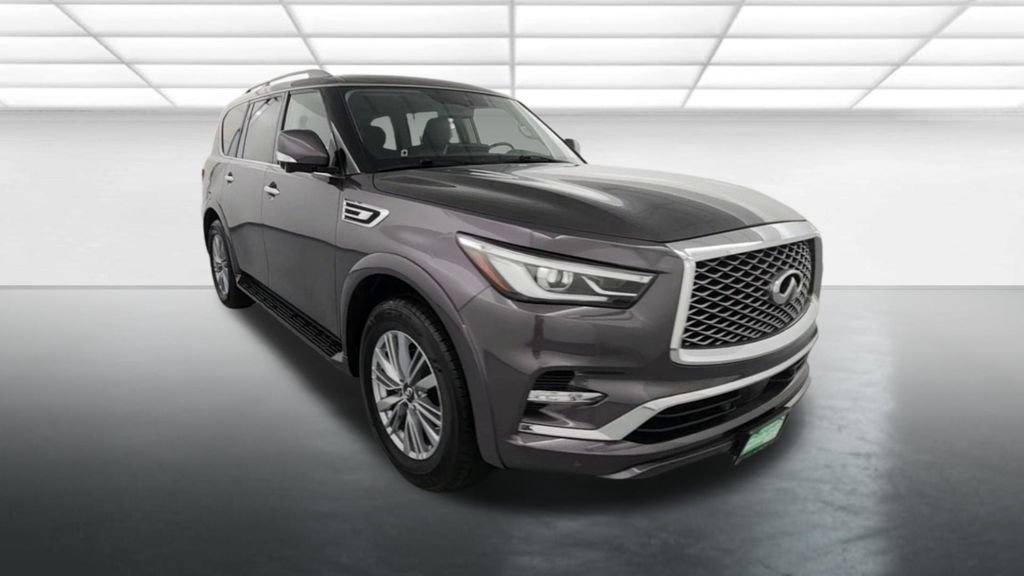 Used 2024 INFINITI QX80 Luxe AWD/4WD image 2
