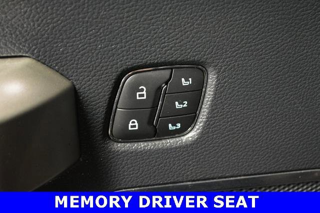 Certified 2022 Ford F250 Lariat w/ Lariat Ultimate Package image 17