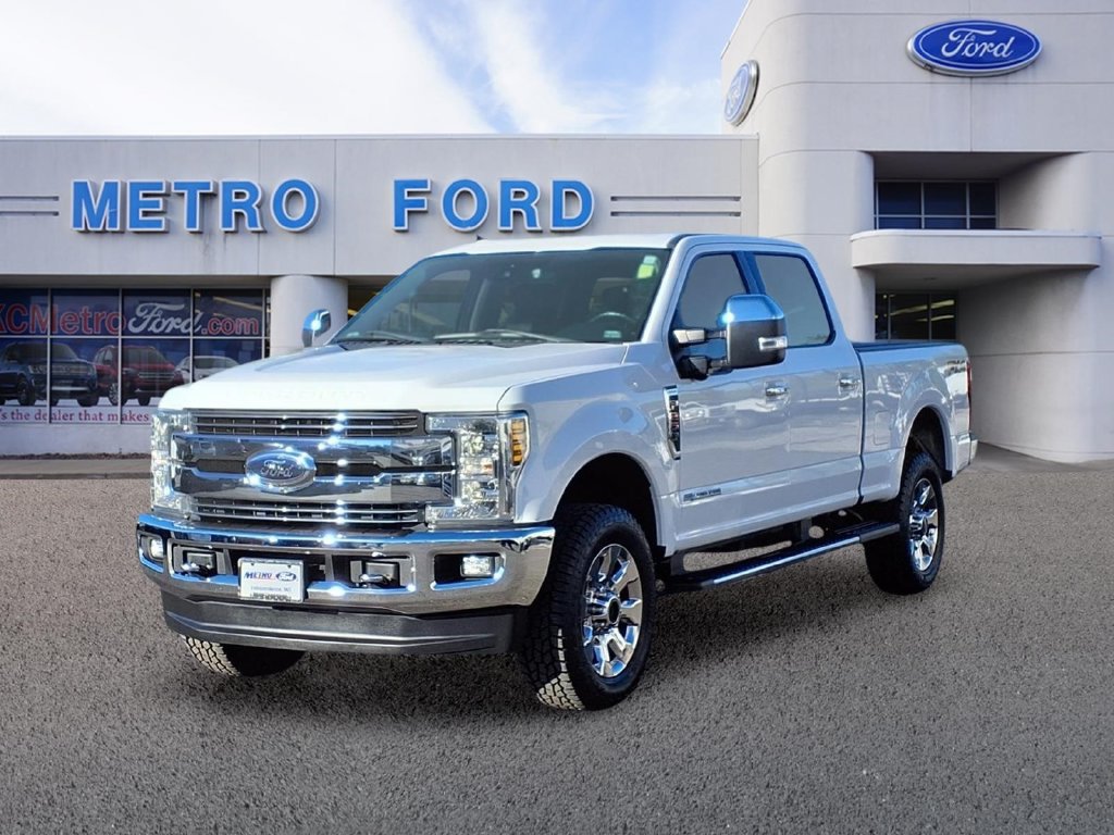 Certified 2019 Ford F250 Lariat w/ Lariat Ultimate Package AWD/4WD image 7