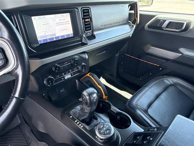 Certified 2022 Ford Bronco Badlands w/ Sasquatch Package AWD/4WD image 31