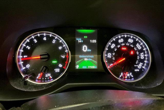 Used 2020 Toyota RAV4 XLE image 20