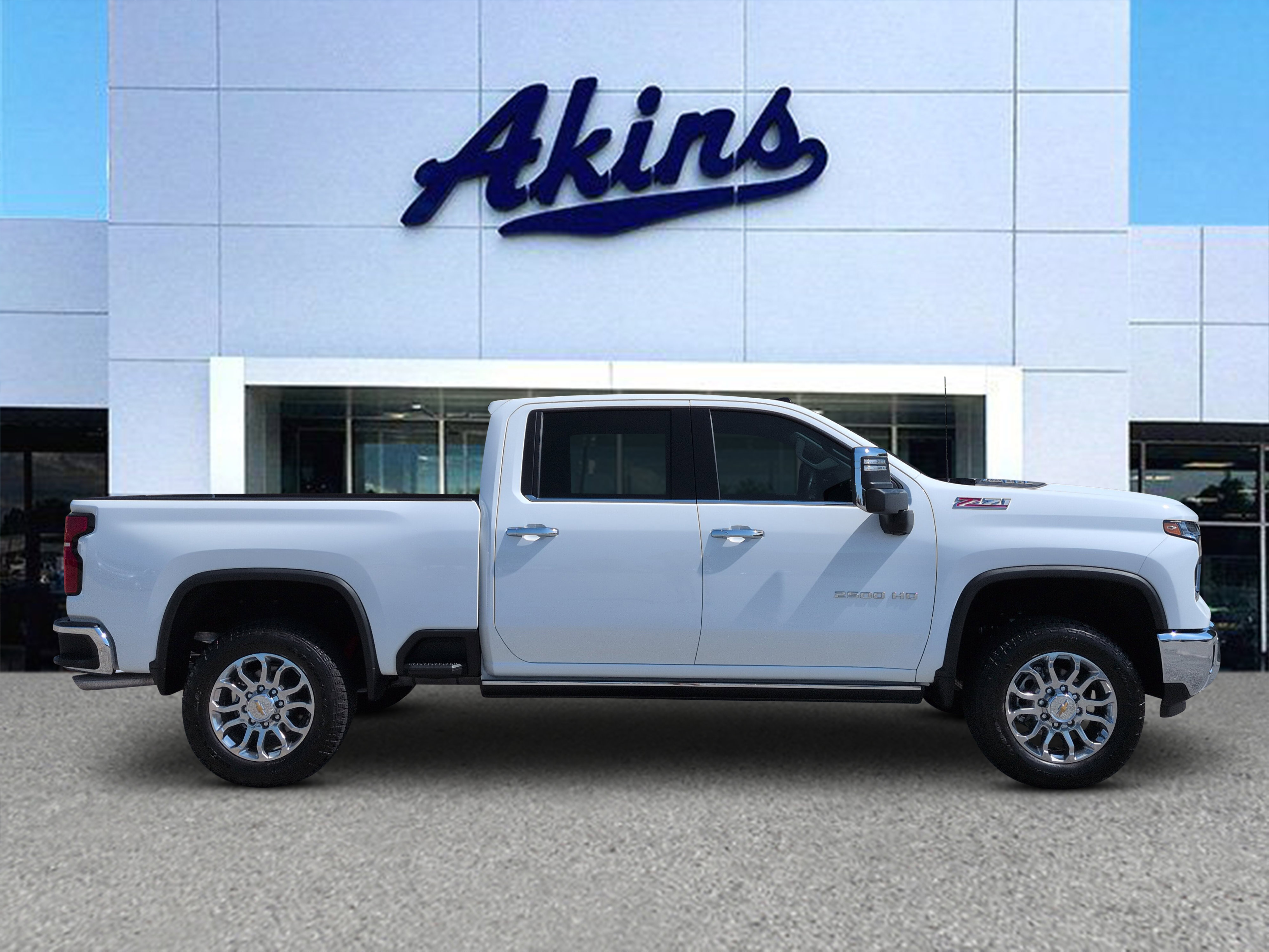 Used 2025 Chevrolet Silverado 2500 LTZ w/ LTZ Premium Package AWD/4WD image 1