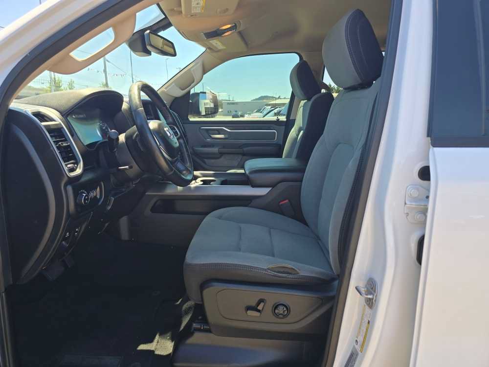 Used 2019 RAM 1500 Big Horn AWD/4WD image 9