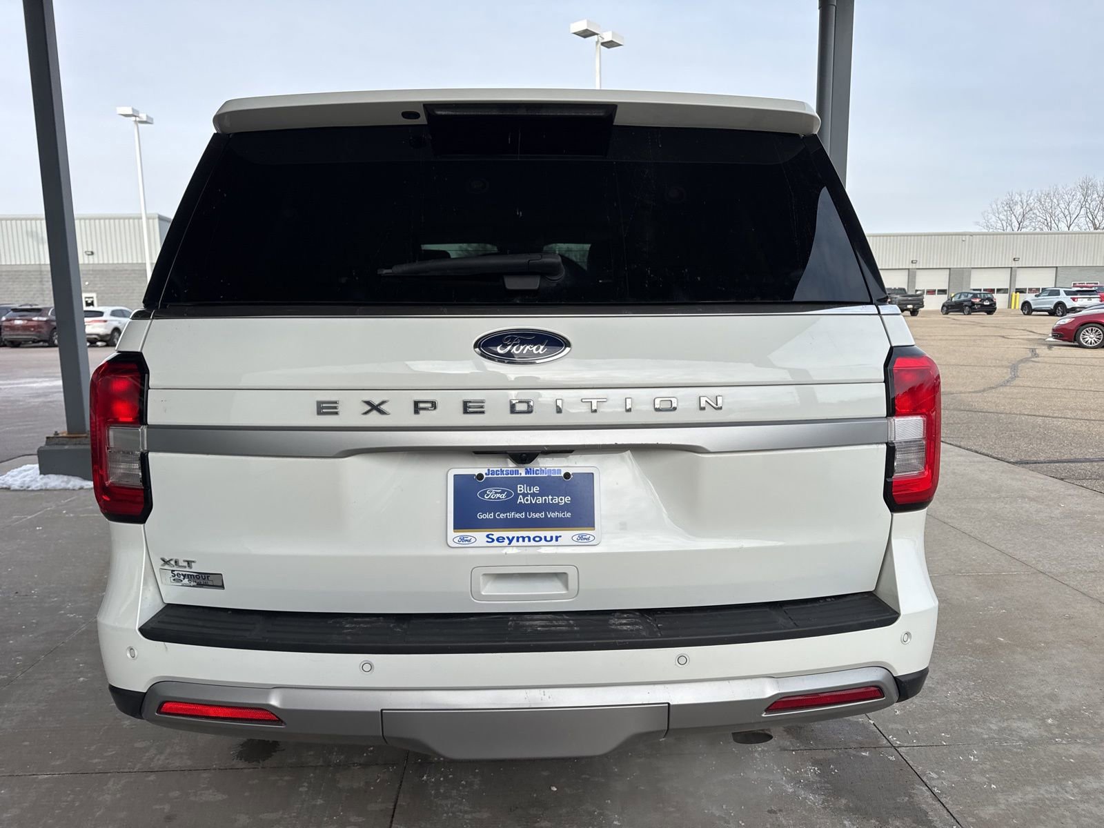 Certified 2022 Ford Expedition XLT image 3