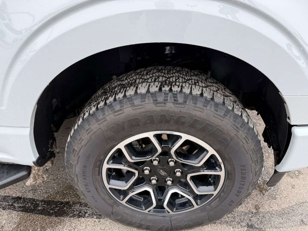 Certified 2023 Ford F150 XLT w/ Equipment Group 302A High image 39