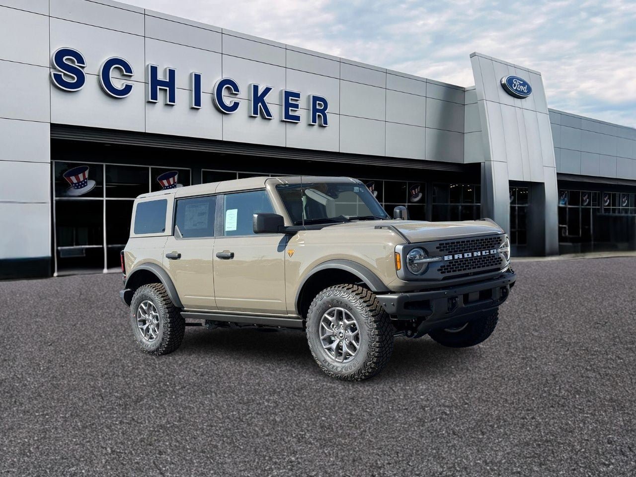 Certified 2025 Ford Bronco Badlands AWD/4WD image 1