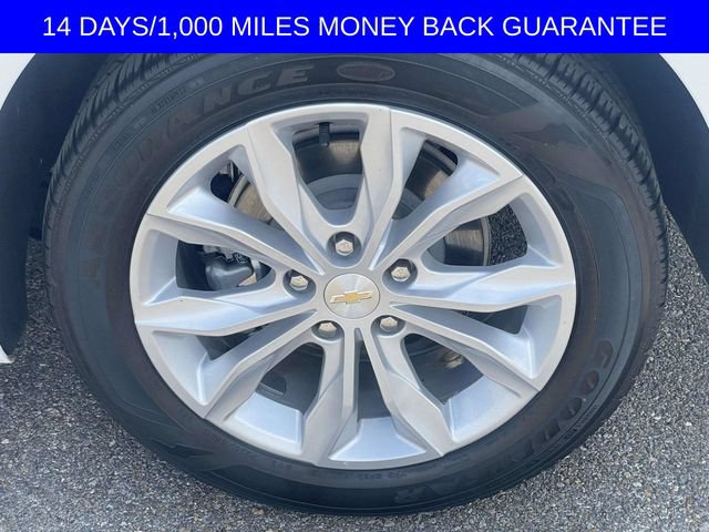 Used 2025 Chevrolet Malibu LT FWD image 9