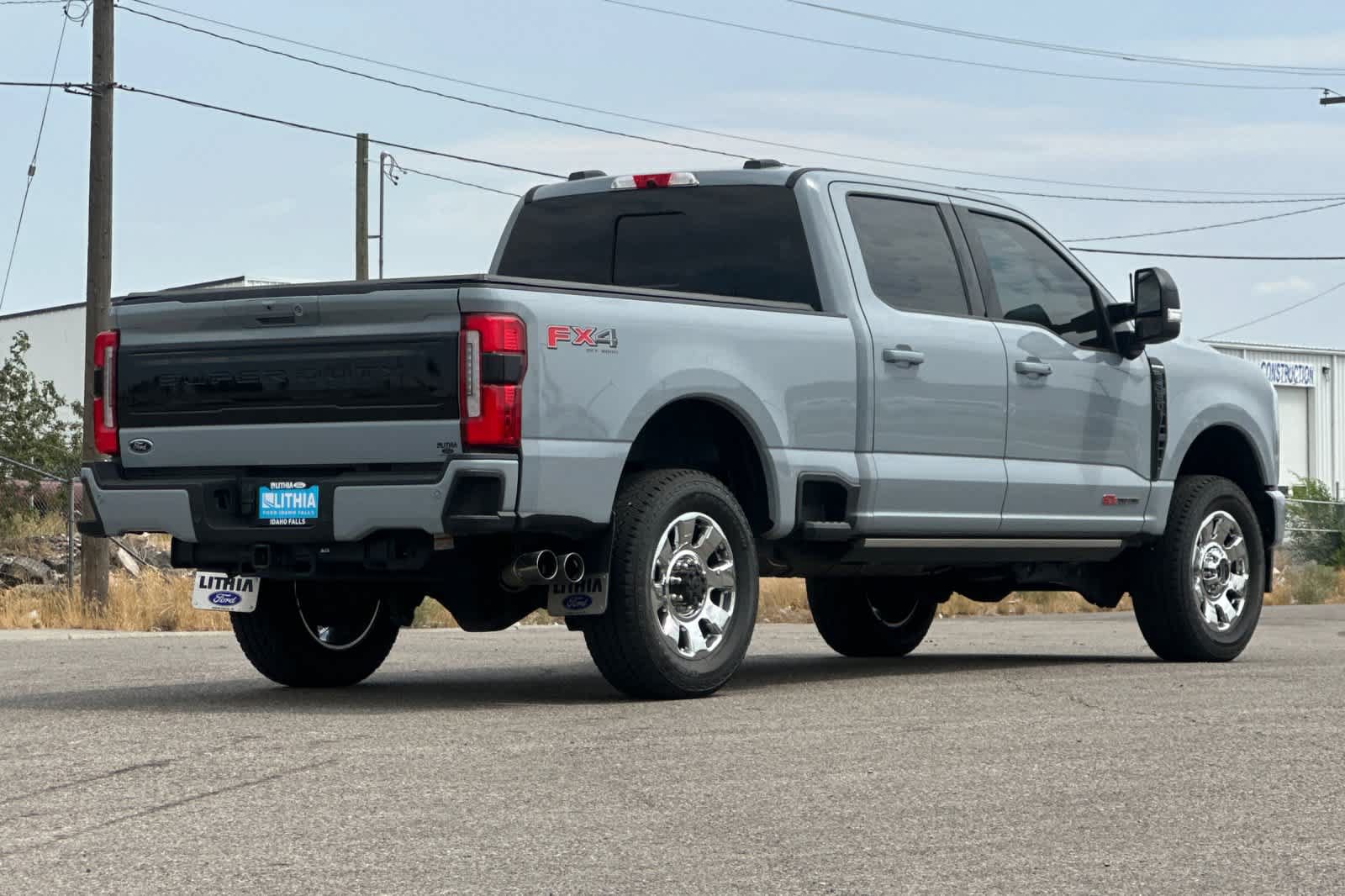 Certified 2025 Ford F350 Platinum AWD/4WD image 2