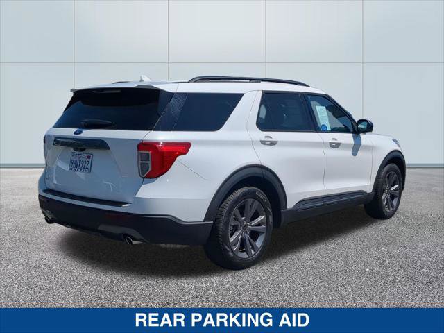 Certified 2023 Ford Explorer XLT w/ Equipment Group 202A RWD image 5