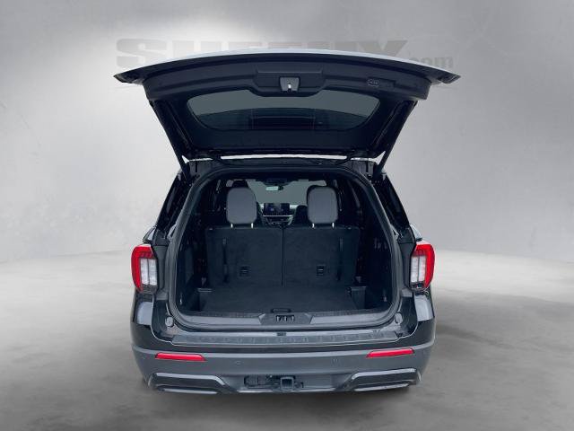 Certified 2025 Ford Explorer ST-Line AWD/4WD image 10