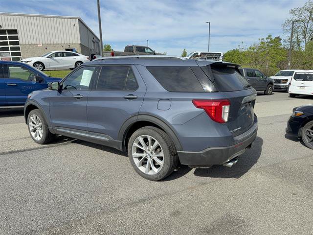 Certified 2021 Ford Explorer Platinum w/ Equipment Group 601A AWD/4WD image 3