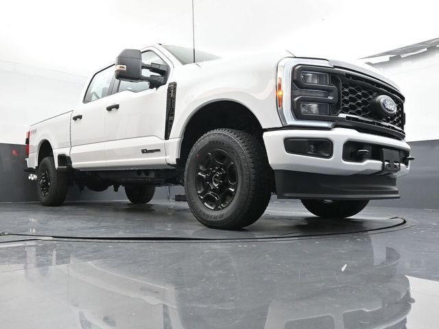 Certified 2026 Ford F250 XL w/ STX Appearance Package AWD/4WD image 25