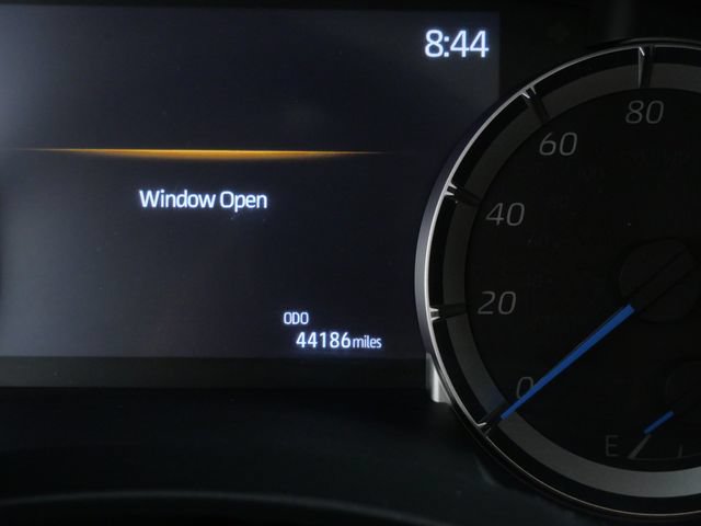 Used 2023 Toyota Highlander XLE AWD/4WD image 21