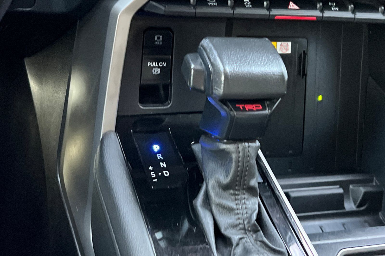 Used 2023 Toyota Tundra Limited w/ TRD Off-Road Package AWD/4WD image 22