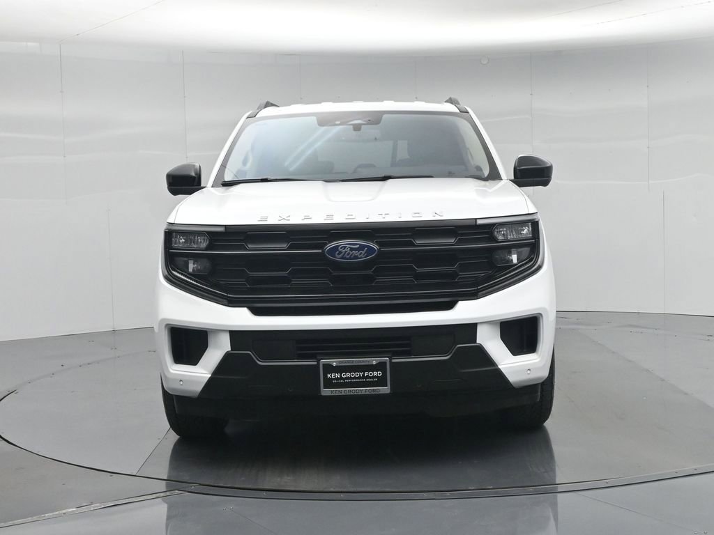 Certified 2025 Ford Expedition Active AWD/4WD image 59