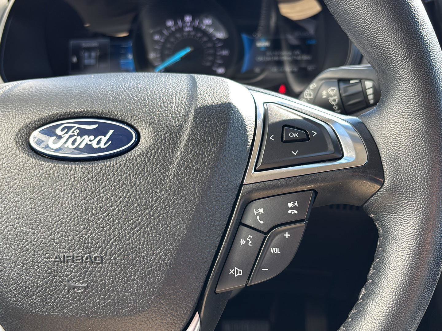 Certified 2024 Ford Edge SEL w/ Convenience Package AWD/4WD image 19