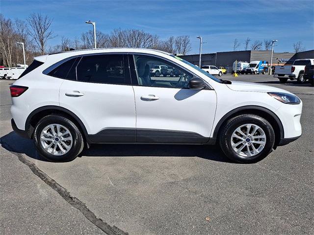 Certified 2022 Ford Escape SE image 5