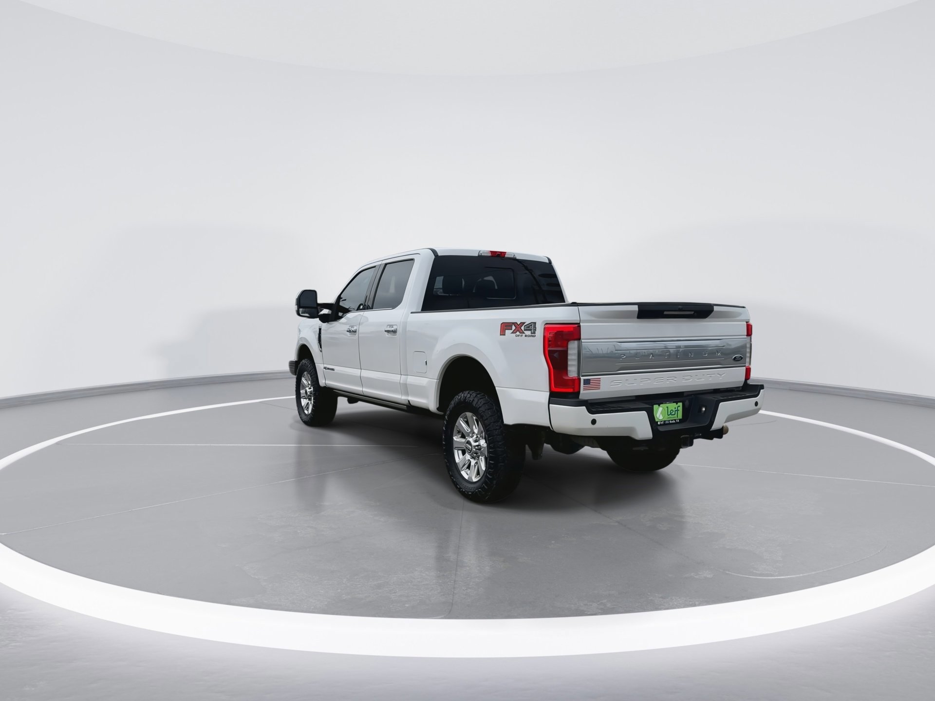 Certified 2017 Ford F250 Platinum w/ Platinum Ultimate Package image 6