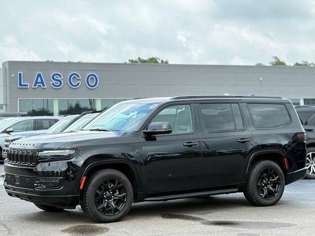 Used 2024 Jeep Wagoneer Series II AWD/4WD image 1