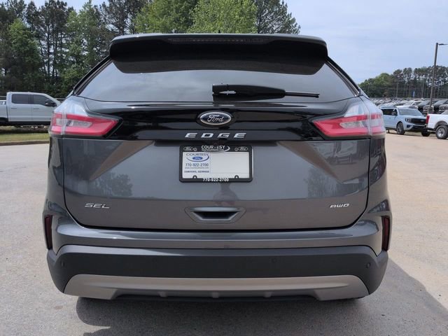 Certified 2024 Ford Edge SEL w/ Convenience Package AWD/4WD image 3