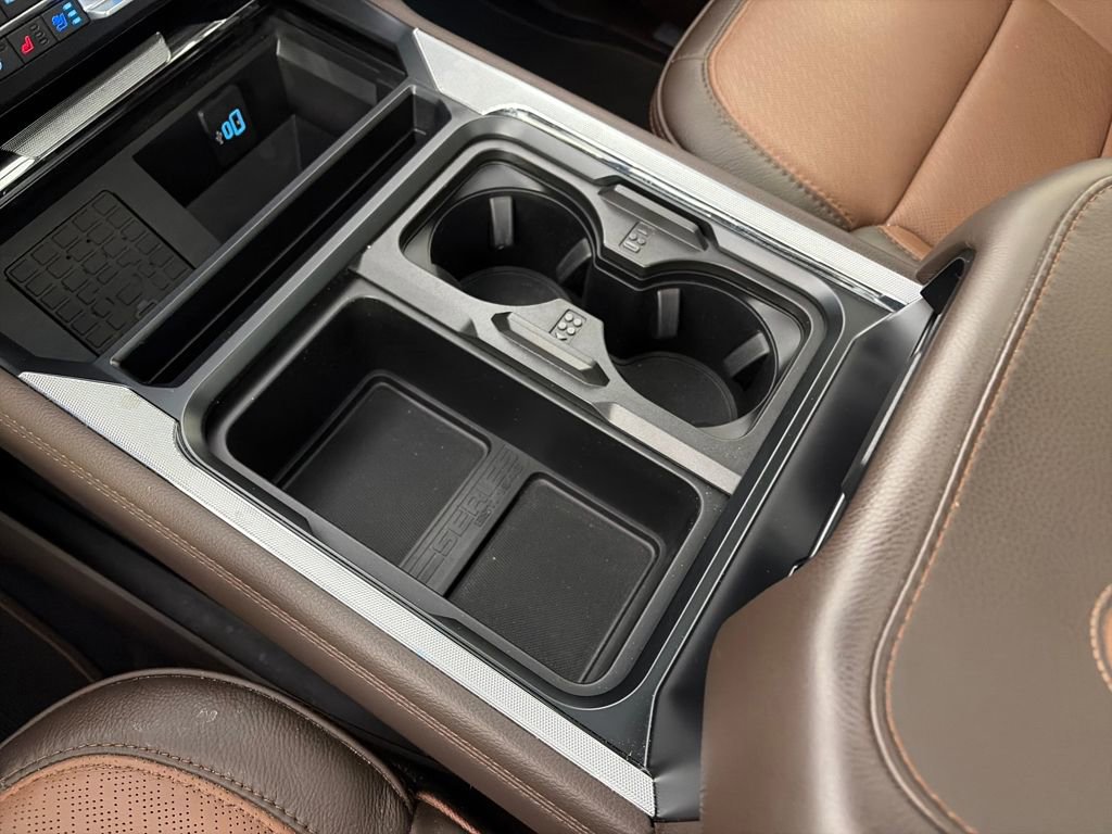 Certified 2025 Ford F350 King Ranch image 21