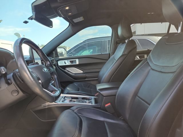 Certified 2020 Ford Explorer ST w/ ST Street Pack AWD/4WD image 19